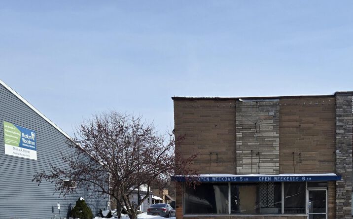 Pictures of Retail, Office property located at 127 S Main Street, Plainwell, MI 49080 for sales - image #1