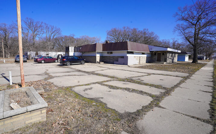 Pictures of Business for Sale, Retail property located at 604 E Sherman Boulevard, Muskegon, MI 49444 for sales - image #1