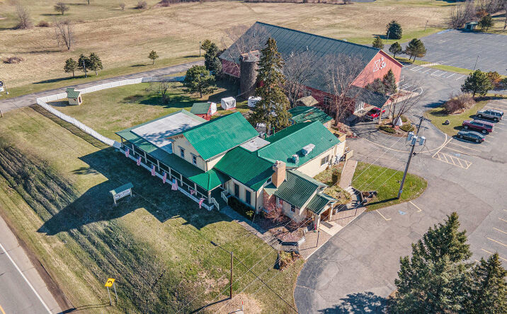 Pictures of Business for Sale, Retail property located at 1071 32nd Street, Allegan, MI 49010 for sales - image #1