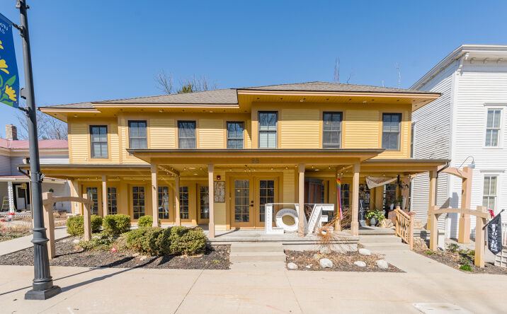 Pictures of Retail, Office property located at 98 W Center Street, Douglas, MI 49406 for sales - image #1
