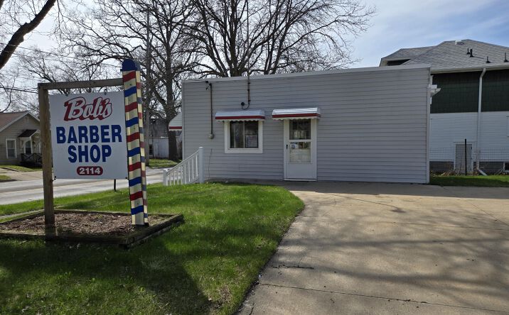 Pictures of Business for Sale, Office property located at 2114 E Ganson Street, Jackson, MI 49202 for sales - image #1