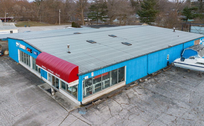 Pictures of Retail, Office, Industrial property located at 819 W Buffalo Street, New Buffalo, MI 49117 for sales - image #1