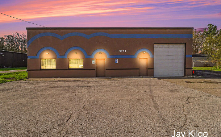 Pictures of Retail, Office property located at 3711 E Apple Avenue, Muskegon, MI 49442 for sales - image #1