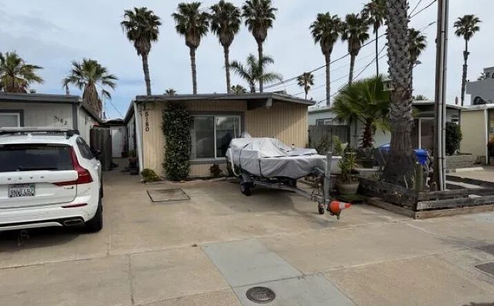 Pictures of Multifamily property located at 5180 West Point Loma Blvd, San Diego, CA 92107 for sales - image #1
