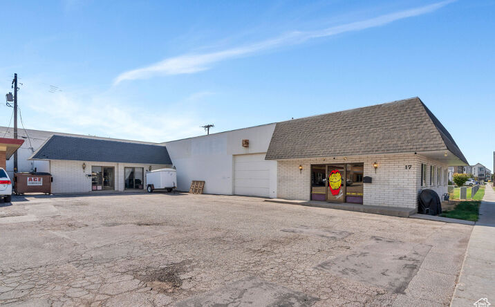 17 W Sunset Ave, South Salt Lake