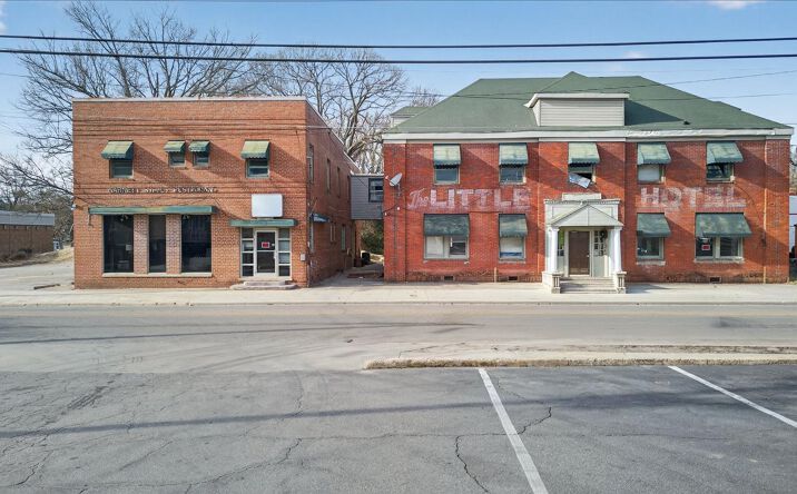 Pictures of Hospitality property located at 1010 S Garnett Street, Henderson, NC 27536 for sales - image #1