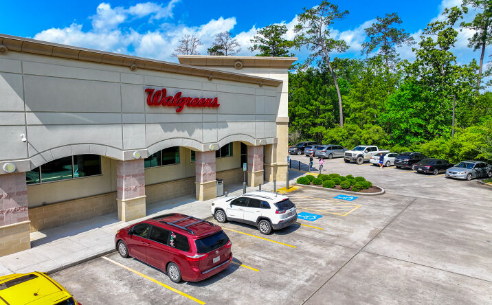 Pictures of Land property located at 6467 Woodlands Pkwy, The Woodlands, TX 77381 for sales - image #1