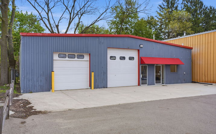 Pictures of Industrial, Mixed Use, Retail property located at 3499 E Main Street, Kalamazoo, MI 49048 for sales - image #1