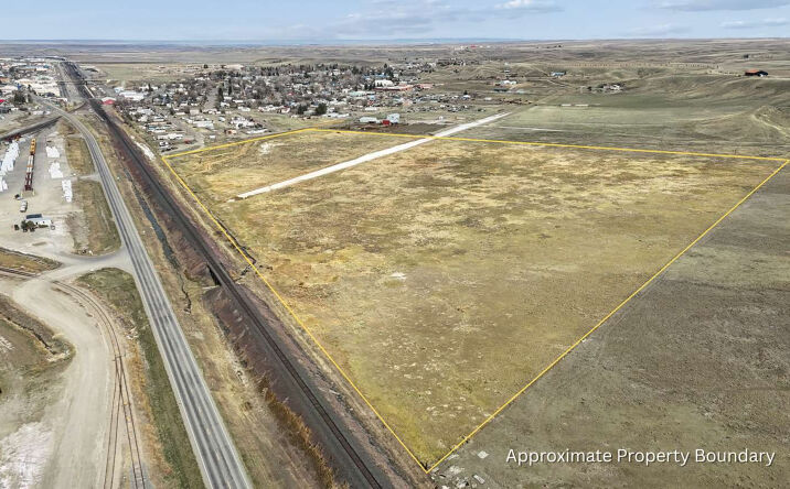 Pictures of Land property located at 406 Glacier Avenue, Shelby, MT 59474 for sales - image #1