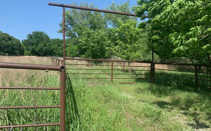 Pictures of Land property located at 6025 E Hwy 20, Claremore, OK 74019 for sales - image #1