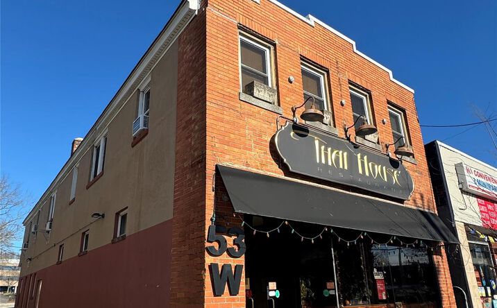 Pictures of Business for Sale, Retail property located at 53 W Main Street, Smithtown, NY 11787 for sales - image #1