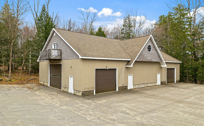 Pictures of Industrial property located at 17 Aviator Place, Oakland, ME 04963 for sales - image #1