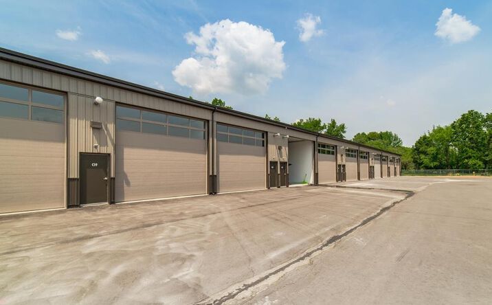 Pictures of Industrial, Mixed Use, Self Storage property located at 1641 Balian Road, Waterford, MI 48327 for sales - image #1