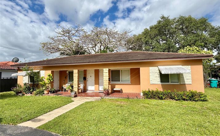 Pictures of Multifamily property located at 11002 NE 10th Ave, Biscayne Park, FL 33161 for sales - image #1