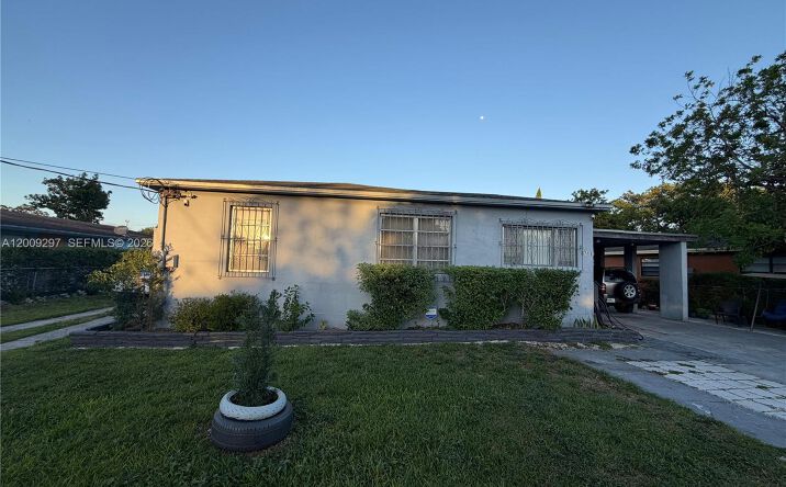 Pictures of Multifamily property located at 6741 NW 6th Ct, Miami, FL 33150 for sales - image #1