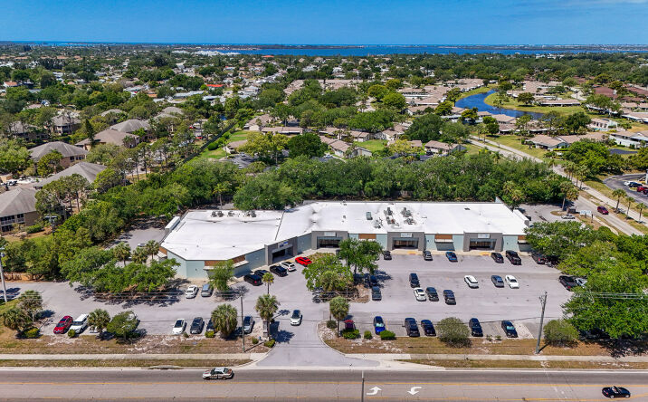 Pictures of Office property located at 2902 59th St W, Bradenton, FL 34209 for sales - image #1