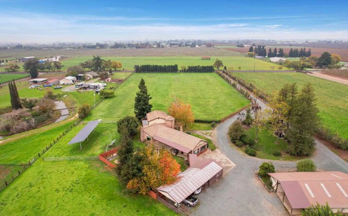Pictures of Land property located at 24606 N Elliott Rd, Acampo, CA 95220 for sales - image #1