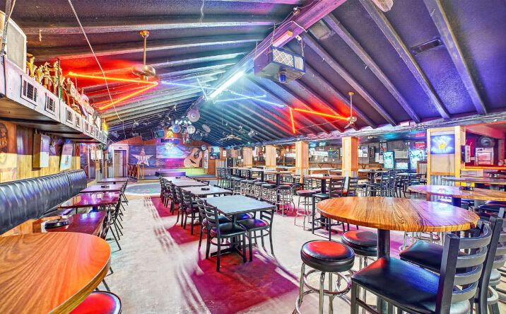 Pictures of Retail, Special Purpose property located at 304 Farm to Market Road 148, Terrell, TX 75160 for sales - image #1