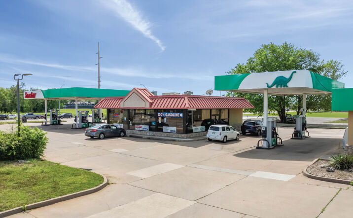 Pictures of Retail property located at 2738 East 91st Street, Tulsa, OK 74137 for sales - image #1