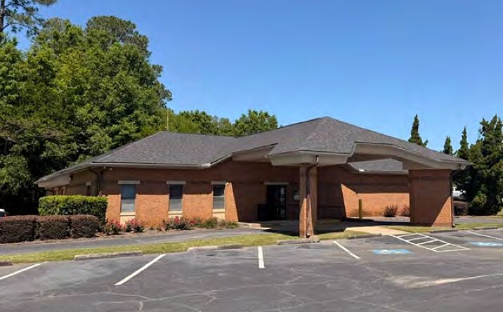 Pictures of Office property located at 555 Bluebird Boulevard, Fort Valley, GA 31030 for sales - image #1