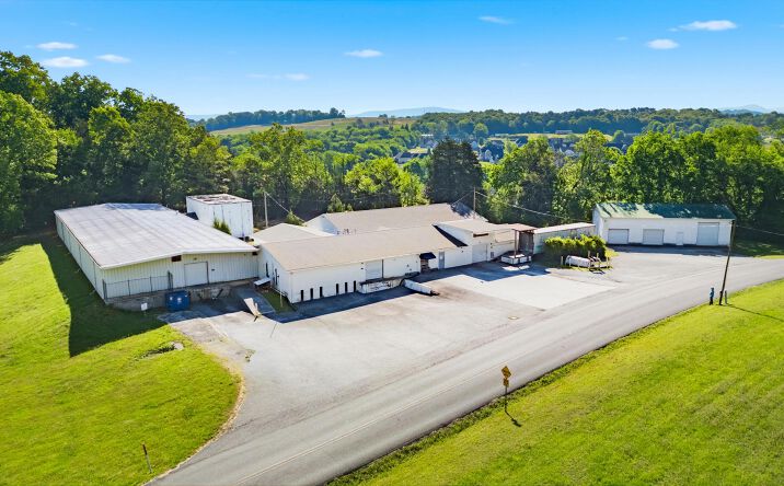 Pictures of Retail, Mixed Use, Special Purpose property located at 2154 OLD CHARLESTON RD NE, CLEVELAND, TN 37312-7514 for sales - image #1