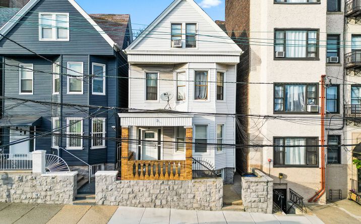 Pictures of Multifamily property located at 14 48TH ST, WEEHAWKEN, NJ 07086-7294 for sales - image #1