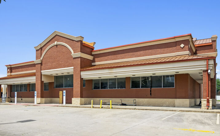 Pictures of Retail property located at 9292 Westheimer Road, Houston, TX 77063 for sales - image #1