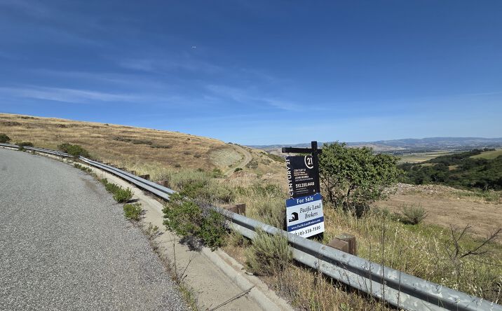 Pictures of Land property located at 22629 COUNTRY VIEW DR, SAN JOSE, CA 95120 for sales - image #1