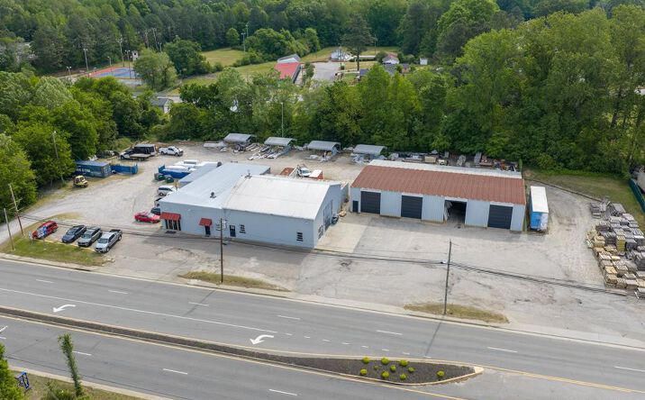 728 N Main, Emporia