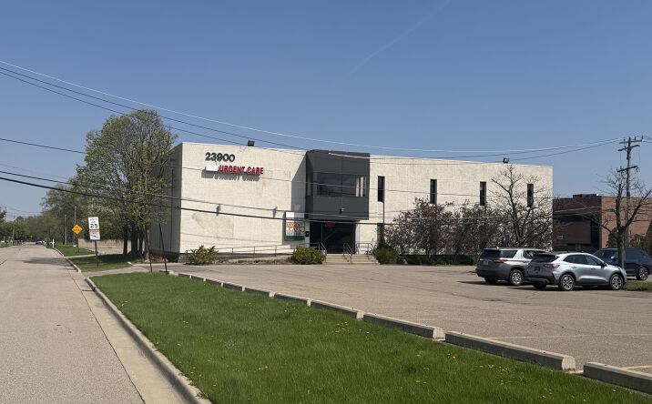 Pictures of Office property located at 23900 Orchard Lake Road, Farmington Hills, MI 48336 for sales - image #1