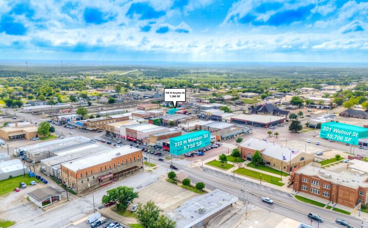 Pictures of Retail, Office, Mixed Use property located at 222 North Mason Street, Bowie, TX 76230, 106 North Smythe Street, Bowie, TX 76230, 201 Walnut Street, Bowie, TX 76230 for sales - image #1