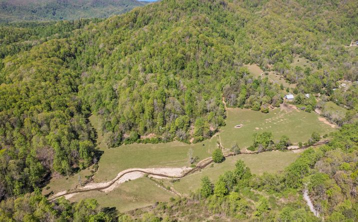 Pictures of Land property located at 1372 SAND BRANCH RD, BLACK MOUNTAIN, NC 28711-9224 for sales - image #1
