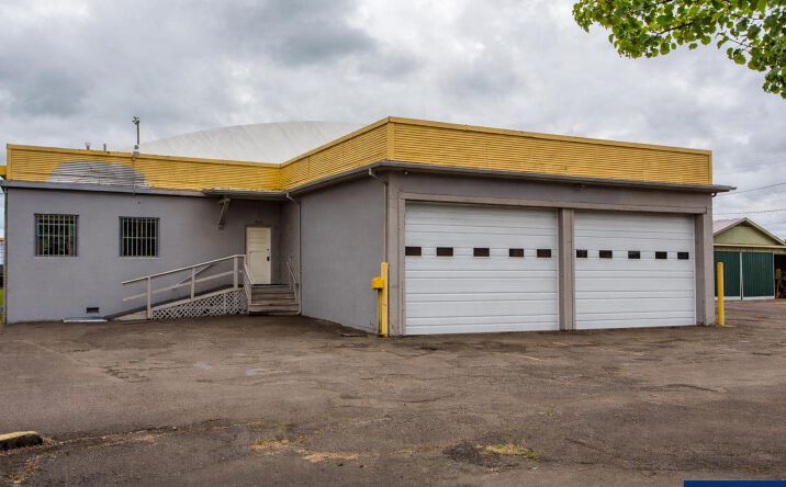 Pictures of Retail, Mixed Use, Special Purpose property located at 500 Pacific Boulevard Southeast, Albany, OR 97321 for sales - image #1