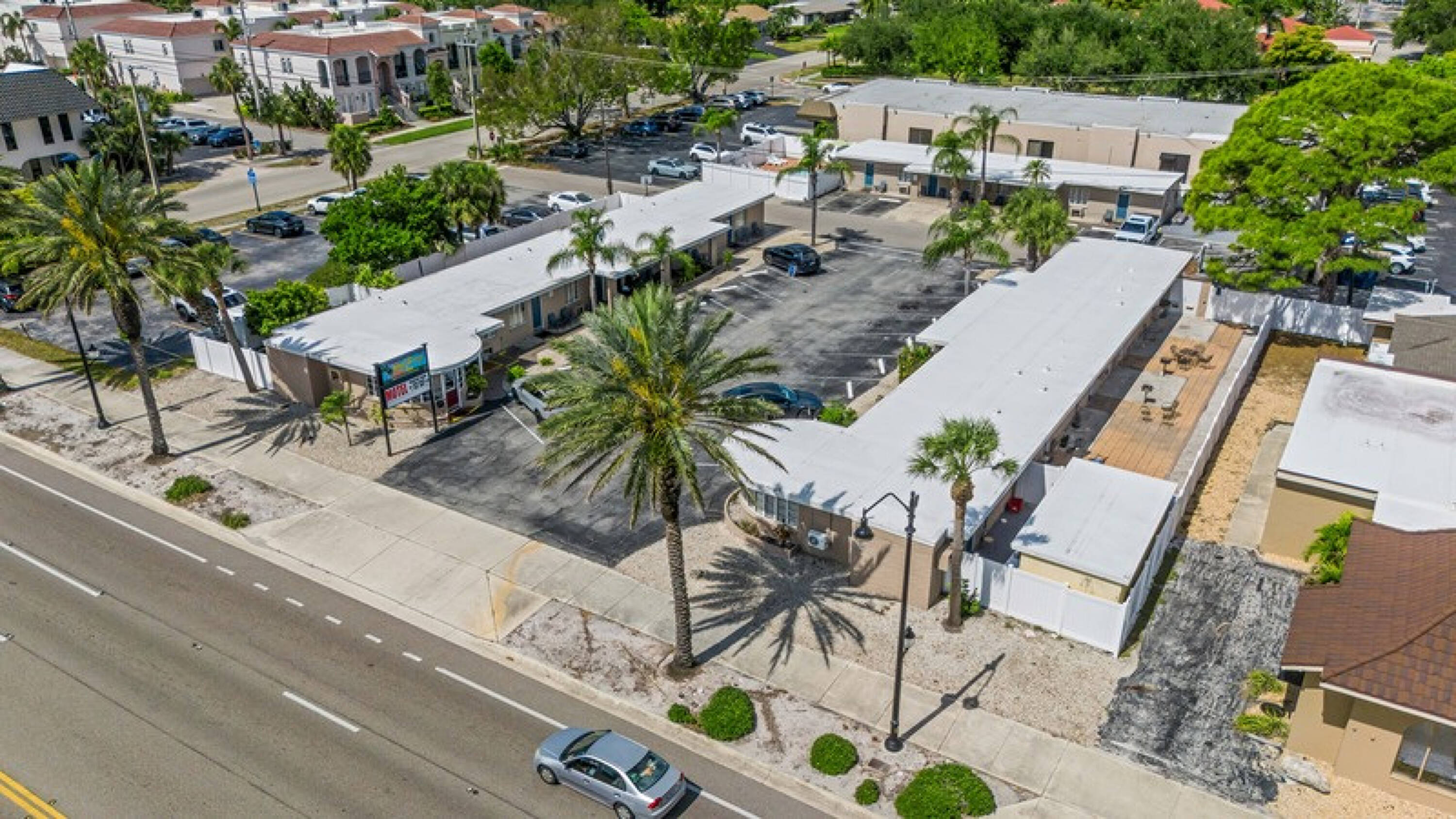 340 S Tamiami Trl, Venice, FL 34285