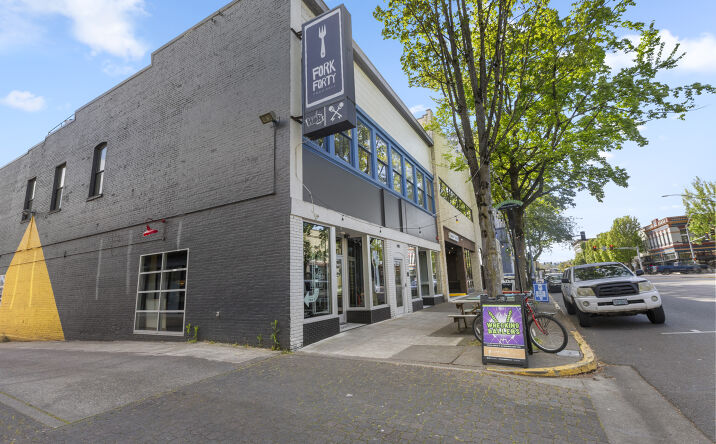 Pictures of Retail, Business for Sale property located at 440 State Street, Salem, OR 97301 for sales - image #1