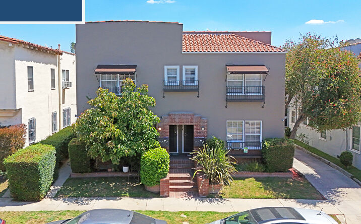 Pictures of Multifamily property located at 636 N SPAULDING AVE, LOS ANGELES, CA 90036 for sales - image #1