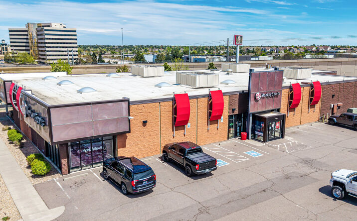 Pictures of Retail property located at 6578 S Yosemite Cr, Greenwood Village, CO 80111 for sales - image #1