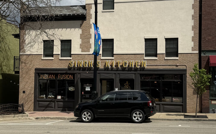 Pictures of Retail, Hospitality, Business for Sale property located at 620 N Milwaukee Ave, Libertyville, IL 60048 for sales - image #1