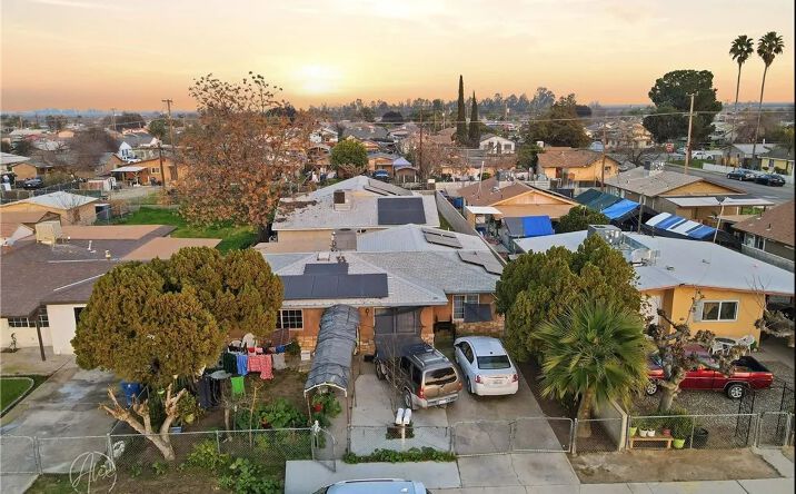 Pictures of Multifamily property located at 216 Browning Road, Mcfarland, CA 93250 for sales - image #1