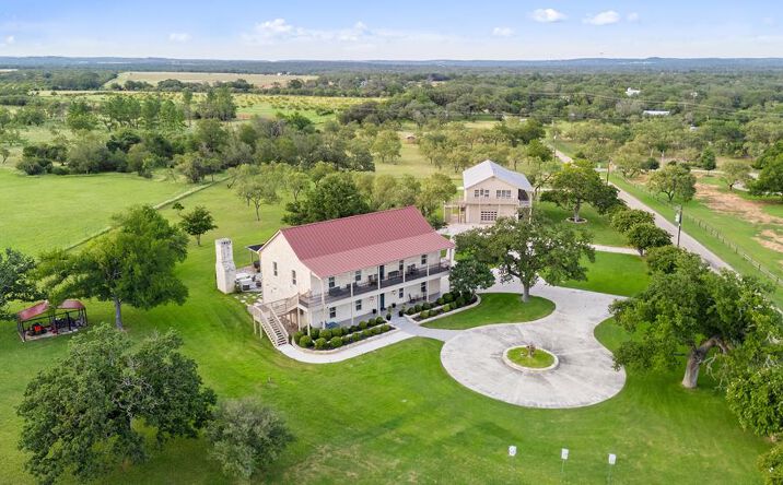 Pictures of Multifamily, Mixed Use, Land property located at 45 PFEIFFER RD, FREDERICKSBURG, TX 78624-5786 for sales - image #1