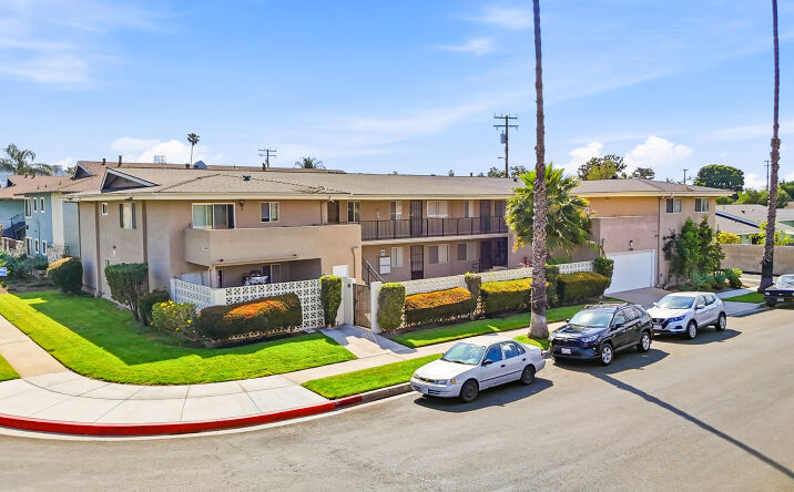 Pictures of Multifamily property located at 1184 W Casa Grande Avenue, Anaheim, CA 92802 for sales - image #1