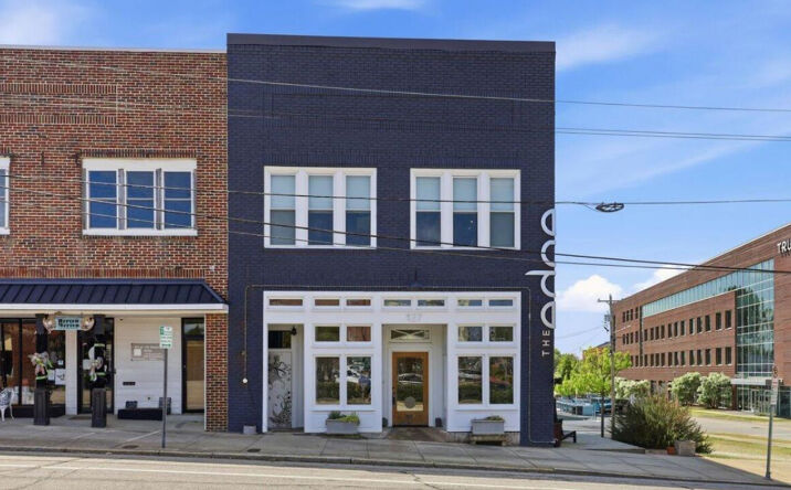 Pictures of Multifamily, Mixed Use, Special Purpose property located at 127 BARNES ST W, WILSON, NC 27893-3903 for sales - image #1