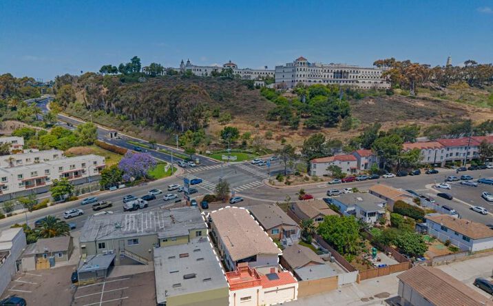 Pictures of Multifamily property located at 5445 Mildred Street, San Diego, CA 92110 for sales - image #1