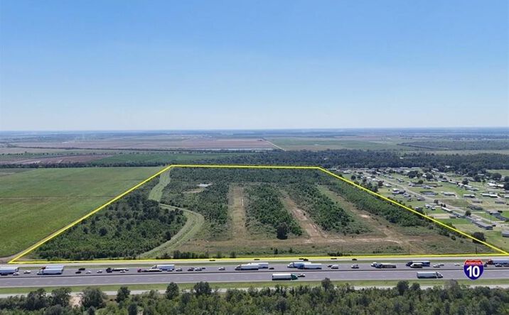Pictures of Land property located at TBD I-10, Iowa, LA 70647 for sales - image #1