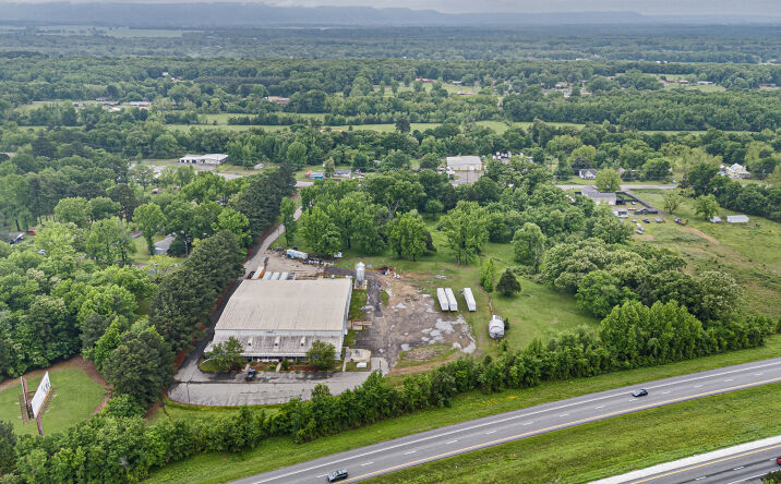 Pictures of Retail property located at 301 Avenue 11 Northwest, Atkins, AR 72823 for sales - image #1