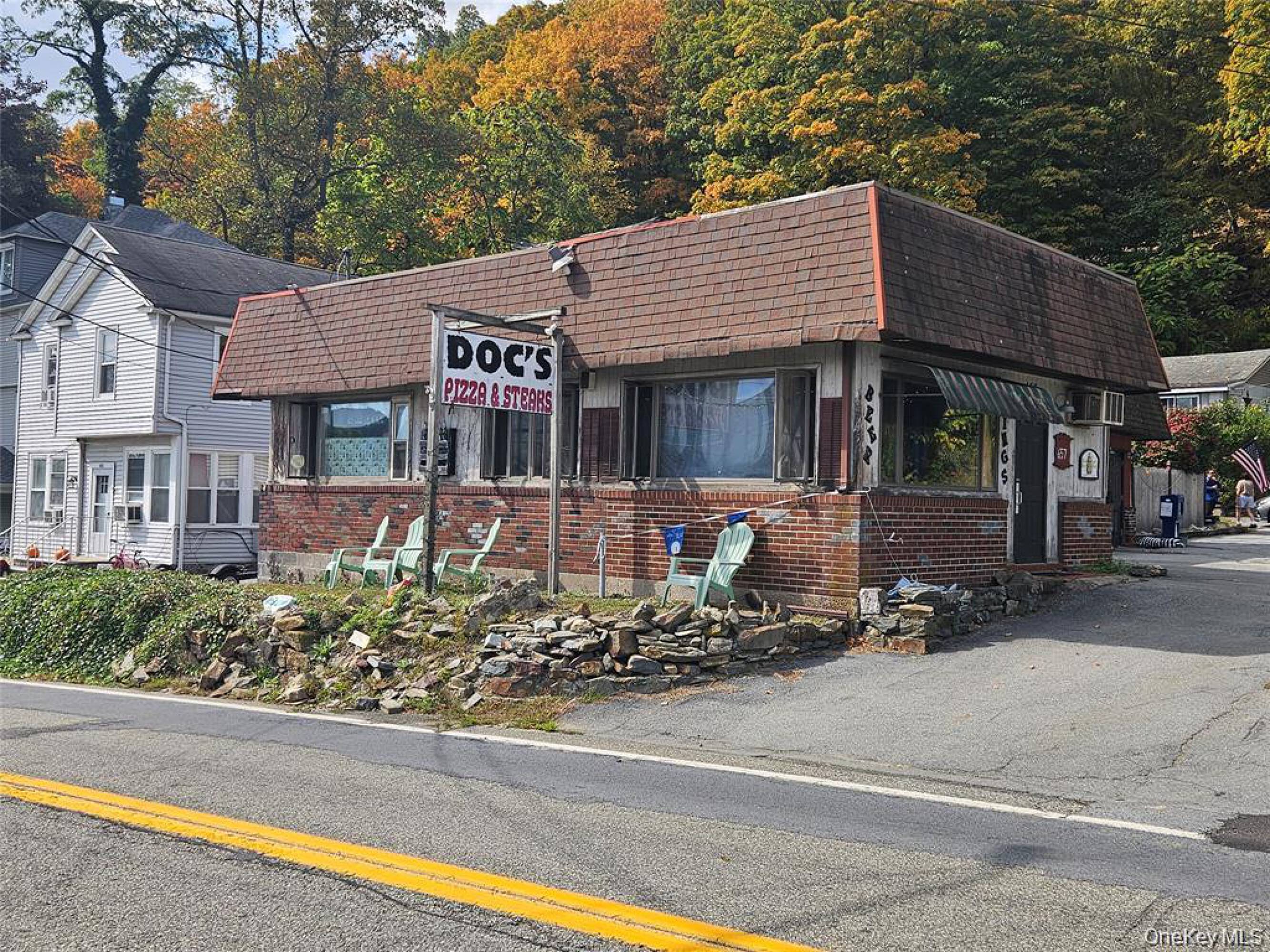 655 Jersey Ave, Greenwood Lake, NY 10925