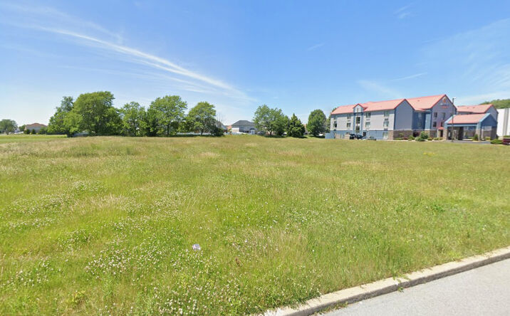 Pictures of Land, Office, Retail property located at 2215 Bensley Avenue, Lansing, IL 60438 for sales - image #1