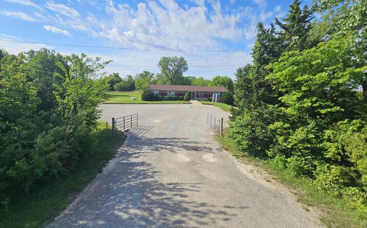Pictures of Land property located at 301 E 137th ST, Carbondale, KS 66414 for sales - image #1