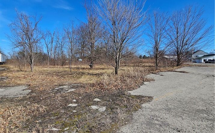 Pictures of Special Purpose property located at 0000 N Pike Winfield Rds, Sarver, PA 16055 for sales - image #1
