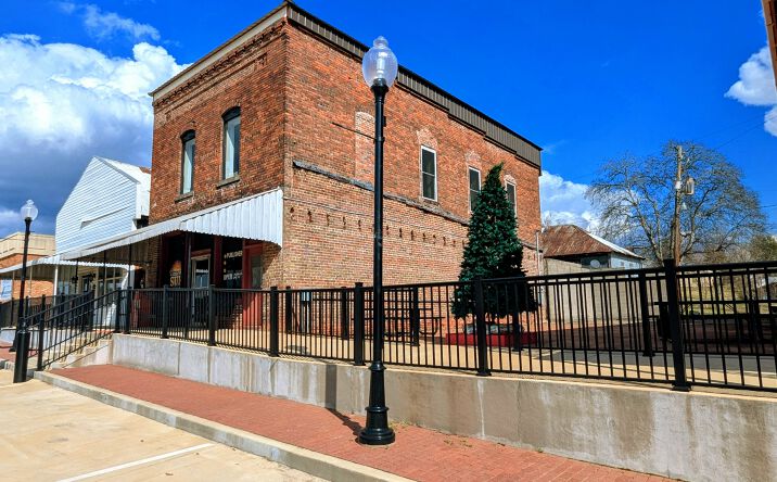 Pictures of Office property located at 13440 Choctaw Avenue, Gilbertown, AL 36908 for sales - image #1